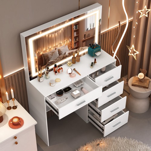 White dressing table with - dressing,