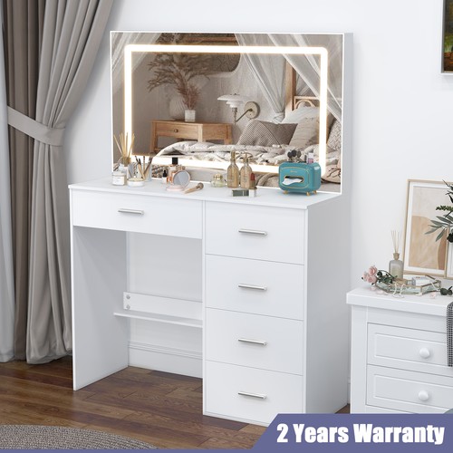 White dressing table with - with, led